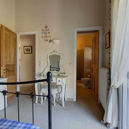 Villa Oleander Kouramaditika