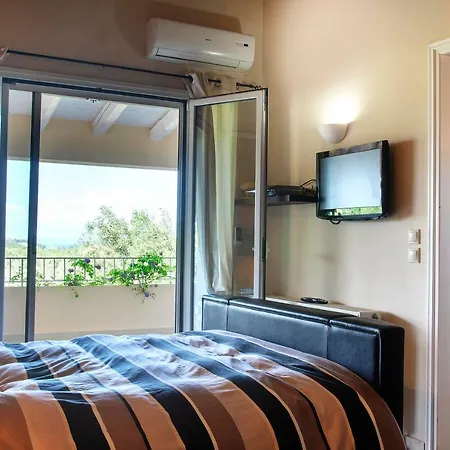 Oleander Villa Kouramaditika